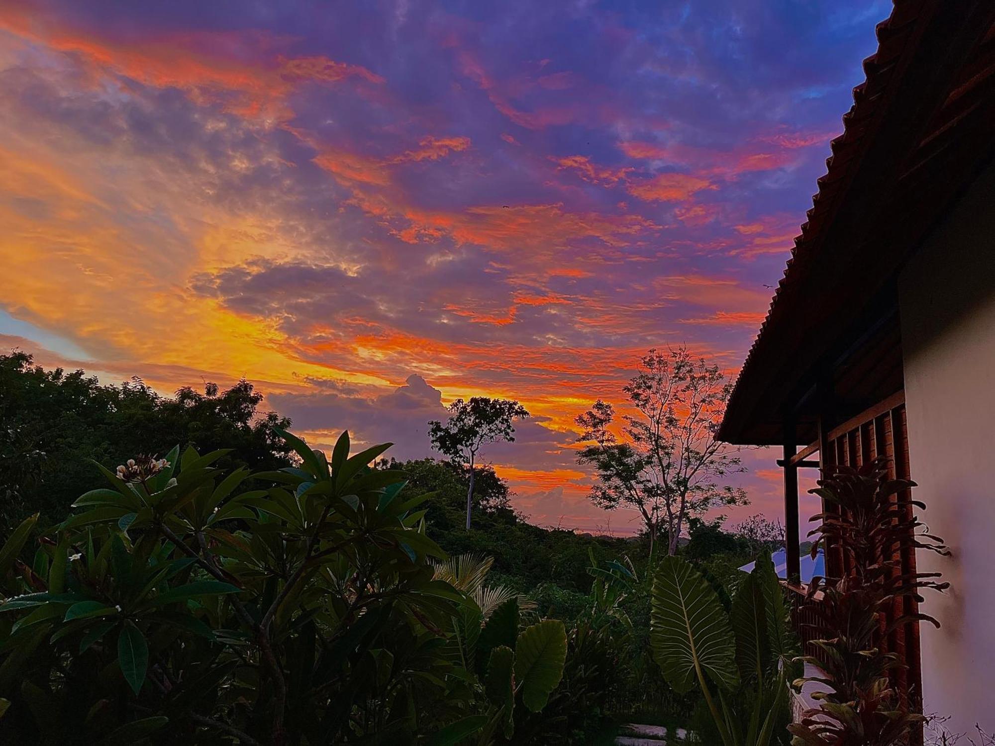מלון Sunset Hill Lembongan מראה חיצוני תמונה